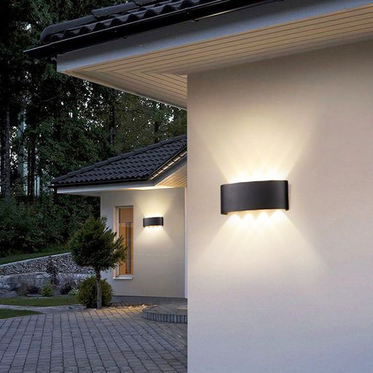 Бра  SNEHA  86834-9.2-008KT LED8*1W BK