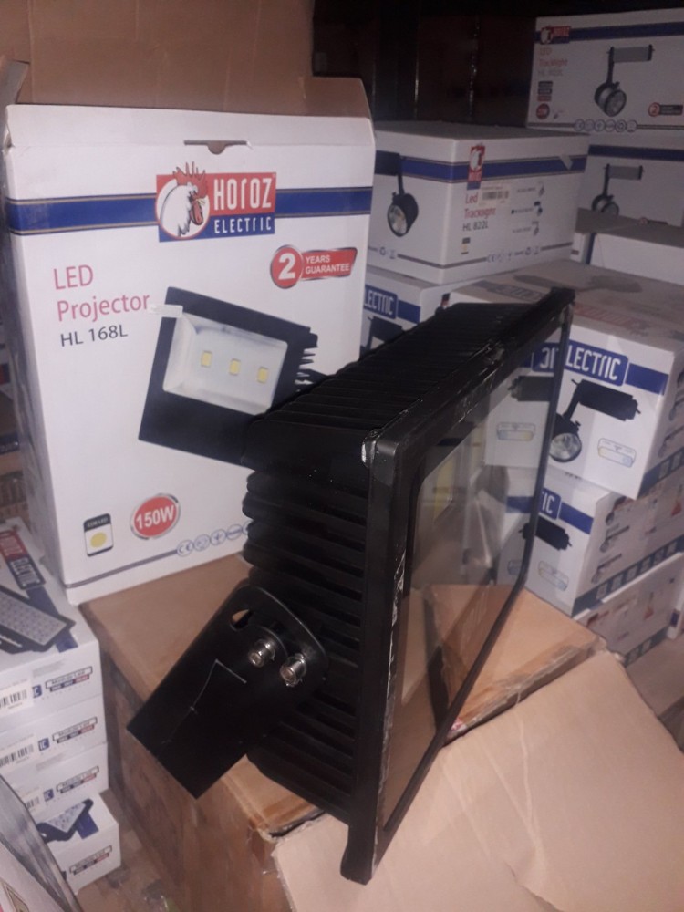 Прожектор HOROZ HL168L 150W 6500K LED черный 068-001-0150